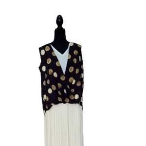 NWT TRICOTTO WOMENS HIGH-LOW SLEEVES BLAUSE ( SIZE M-L)